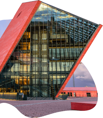 Як оформити карту побиту в Польщі у 2023 році